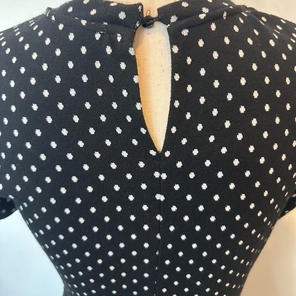 Zara Polka Dot Knit Midi  Dress Short Sleeve Womens M White Black Slit - Picture 4 of 6